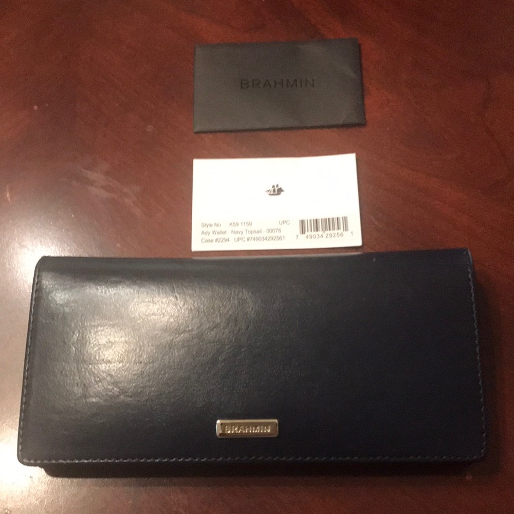 Medium Wallet